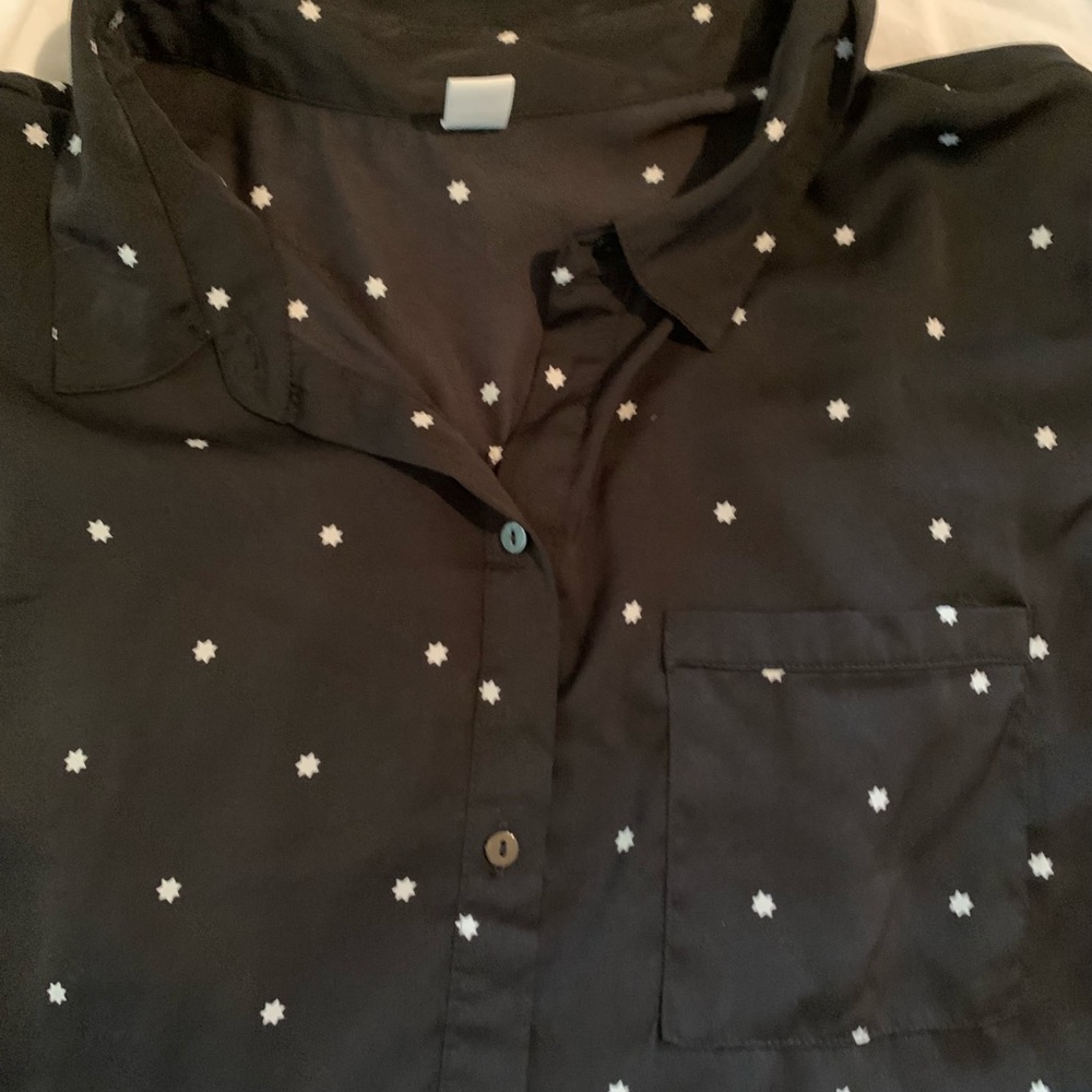 Old Navy black blouse with white stars. XXL.